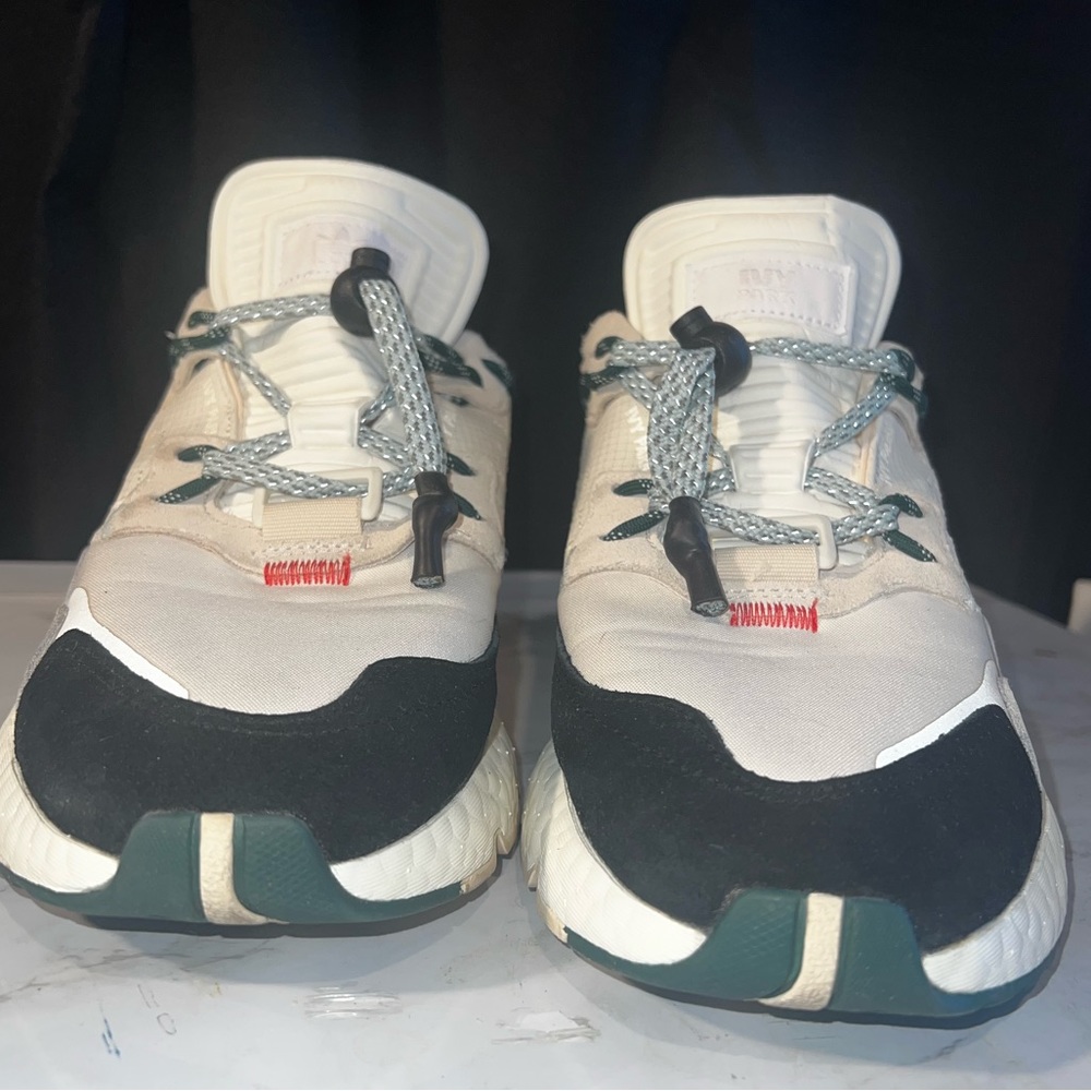 2020
Ivy Park x Nite Jogger 'Ecru Tint'